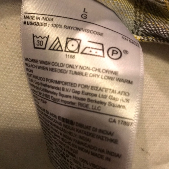 GAP LS Plaid Shirt - Picture 4 of 4